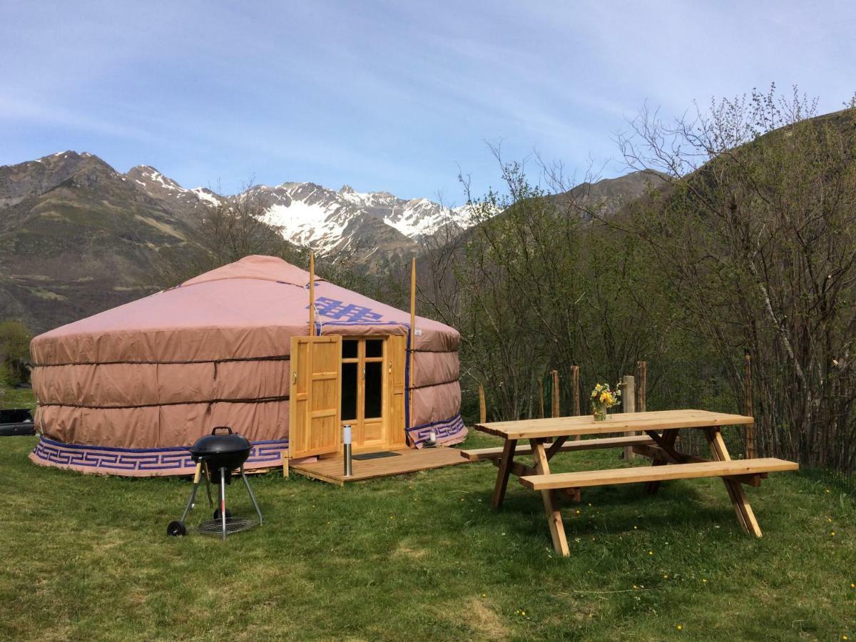 Yourtes Mongoles Gavarnie Luxuszelt Gèdre